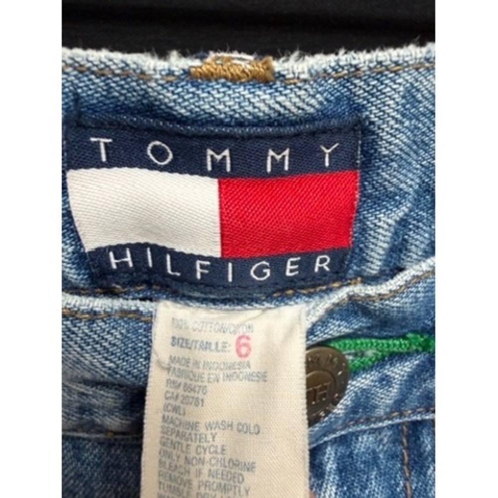 Tommy Hilfiger Vintage 90s Light Wash Wide Leg High Waisted Jeans Size 6 - Picture 7 of 8